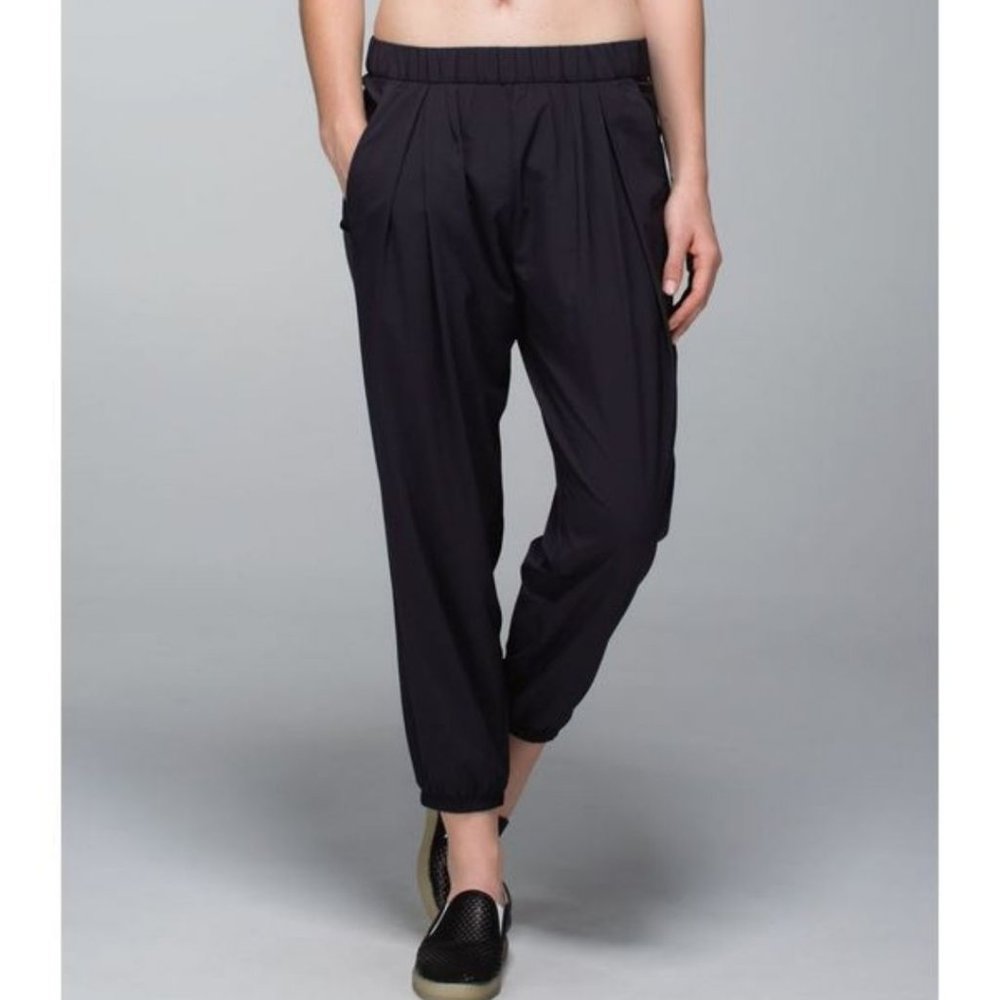 Lululemon Rollin' With My Omies Pant Swift Ultra Light Black Size 2 Rare